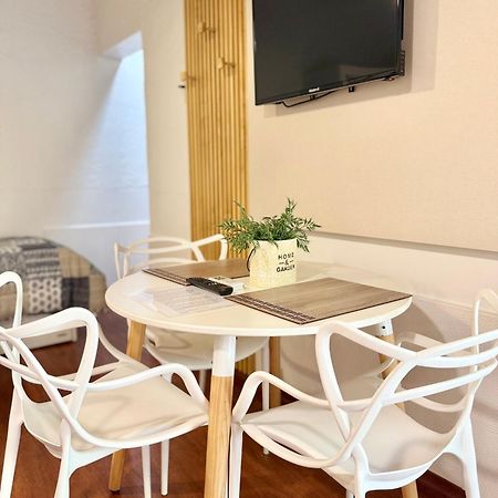 "Casa Amalia Apartamentos" Plaza Italia Y Av Aristides A 50Mts, Lugar Con Jardin Mendoza Exterior foto