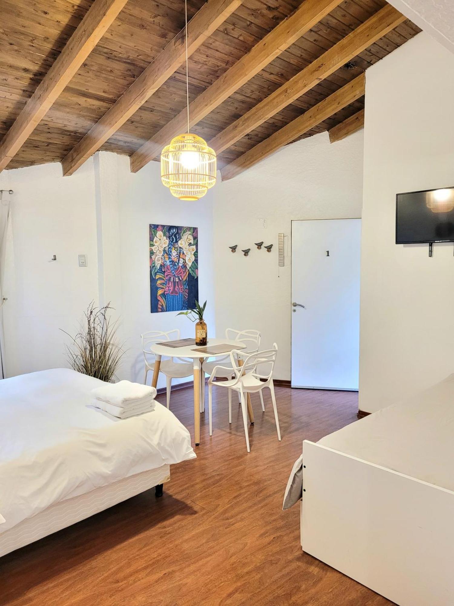 "Casa Amalia Apartamentos" Plaza Italia Y Av Aristides A 50Mts, Lugar Con Jardin Mendoza Exterior foto