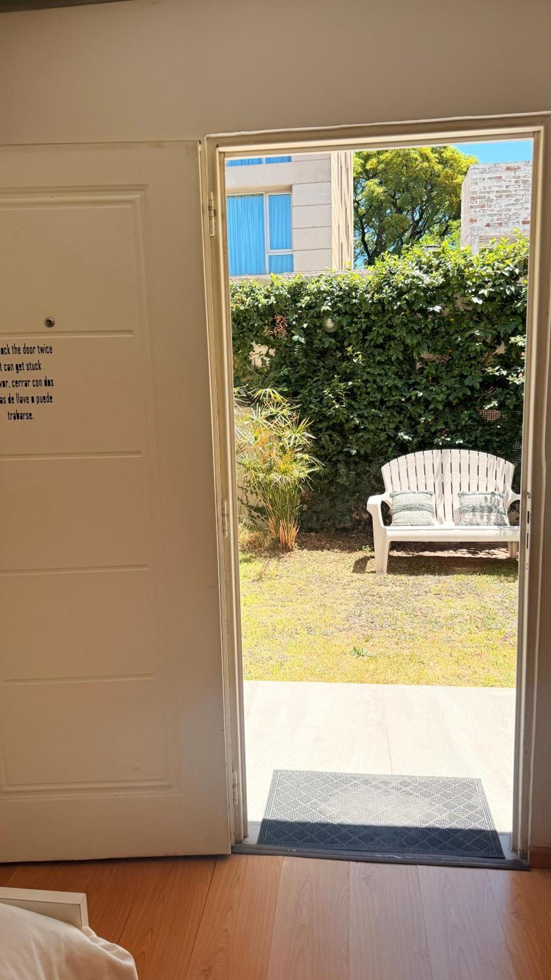 "Casa Amalia Apartamentos" Plaza Italia Y Av Aristides A 50Mts, Lugar Con Jardin Mendoza Exterior foto